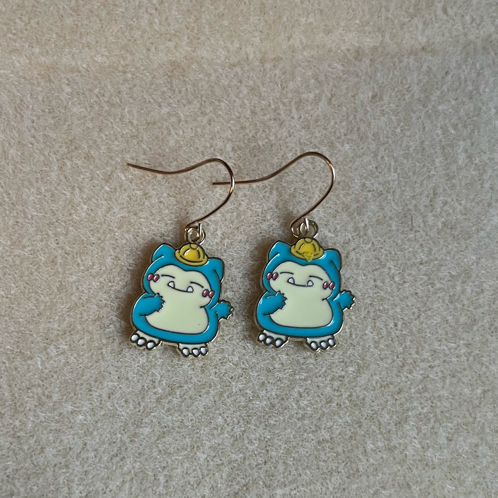 3 For 20 Snorlax Pokmon Enamel Earrings 10$